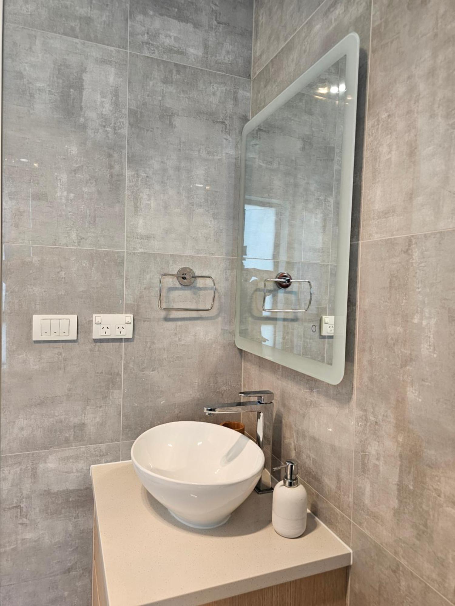 Tui Nest Garden Unit Apartment Silverdale Bagian luar foto