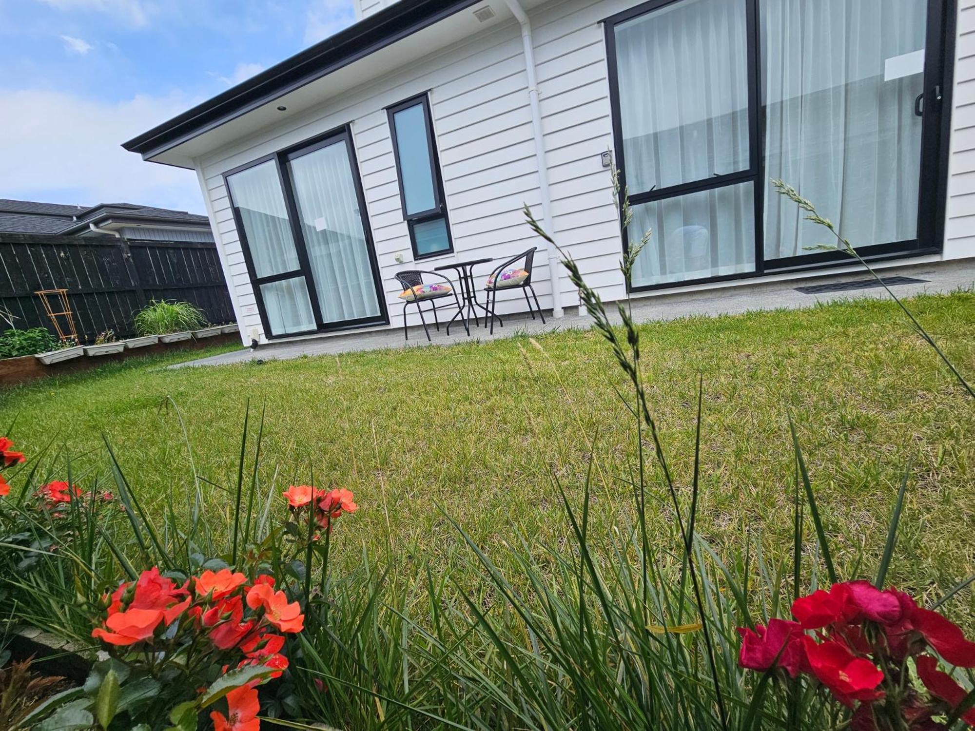 Tui Nest Garden Unit Apartment Silverdale Bagian luar foto